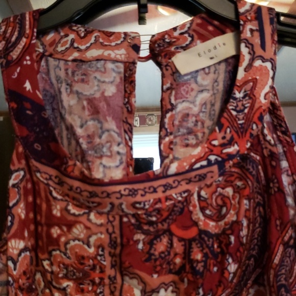 Cold Shoulder Paisley Top - Picture 2 of 4